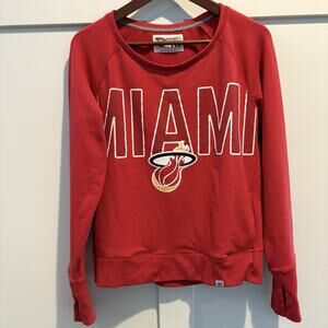 Miami Heat Sweatshirt Women Medium Red‎ NBA Basketball ’47 Thumbholes Pockets